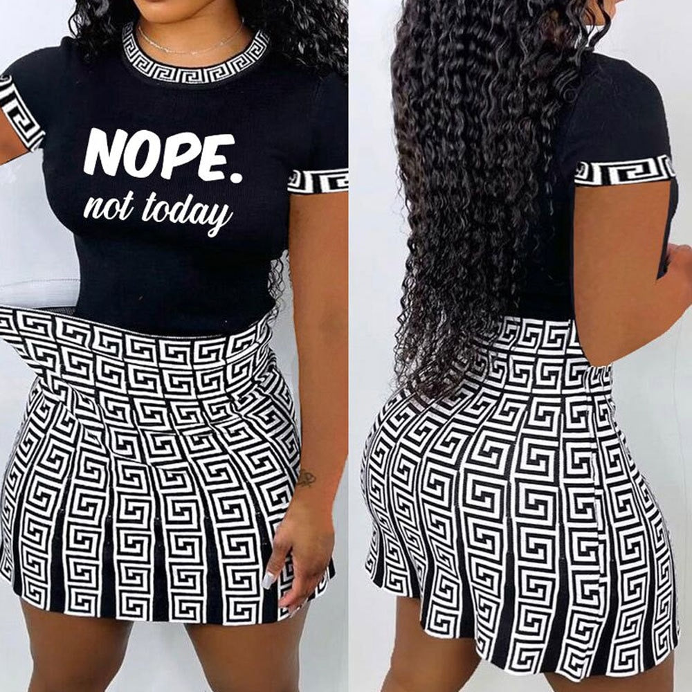 H.Y 2022 New Summer and Autumn Women's Fashion Sexy Striped Print Round Neck Skirt Short Sleeve T-shirt two-Piece Nightclub