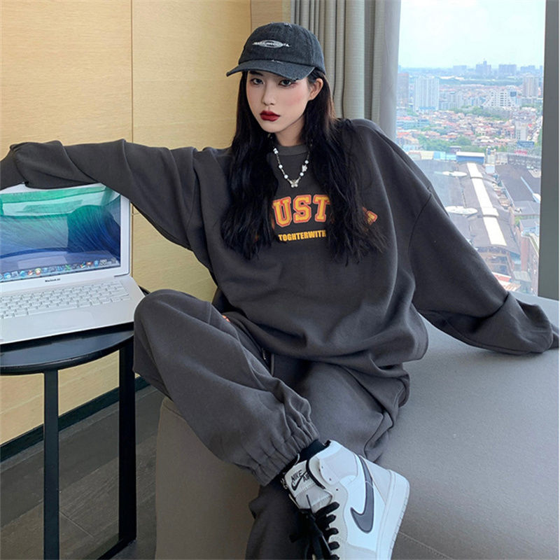 Fashion leisure sports suit women 2021 spring and autumn new American hip-hop style loose sweater and trousers two-piece suit