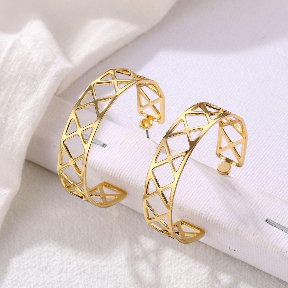 2021 Retro Alloy Metal Round Hoop Earrings for Women Fashion Gold Color Silver Color Bohemian Jewelry Earrings Party Gift