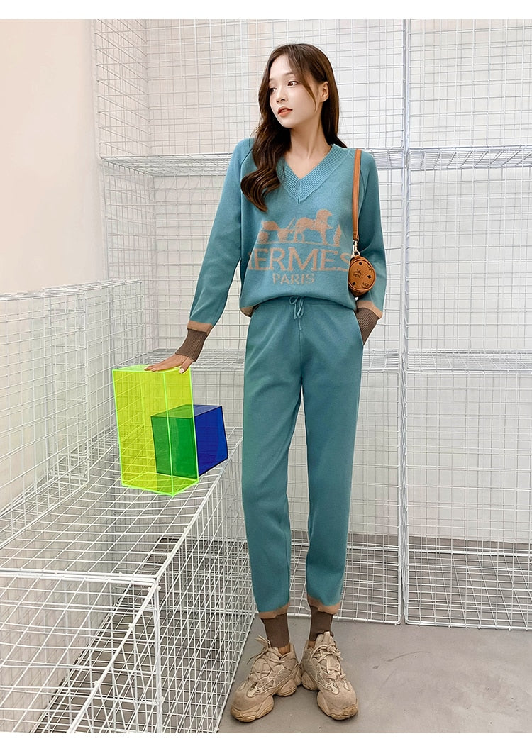 Design 2 Pieces Set Women Oversize Tracksuit V NECK Sweater Pullover Straight Pant Sweater Set CHIC Knitted Outwear Sweater Suit