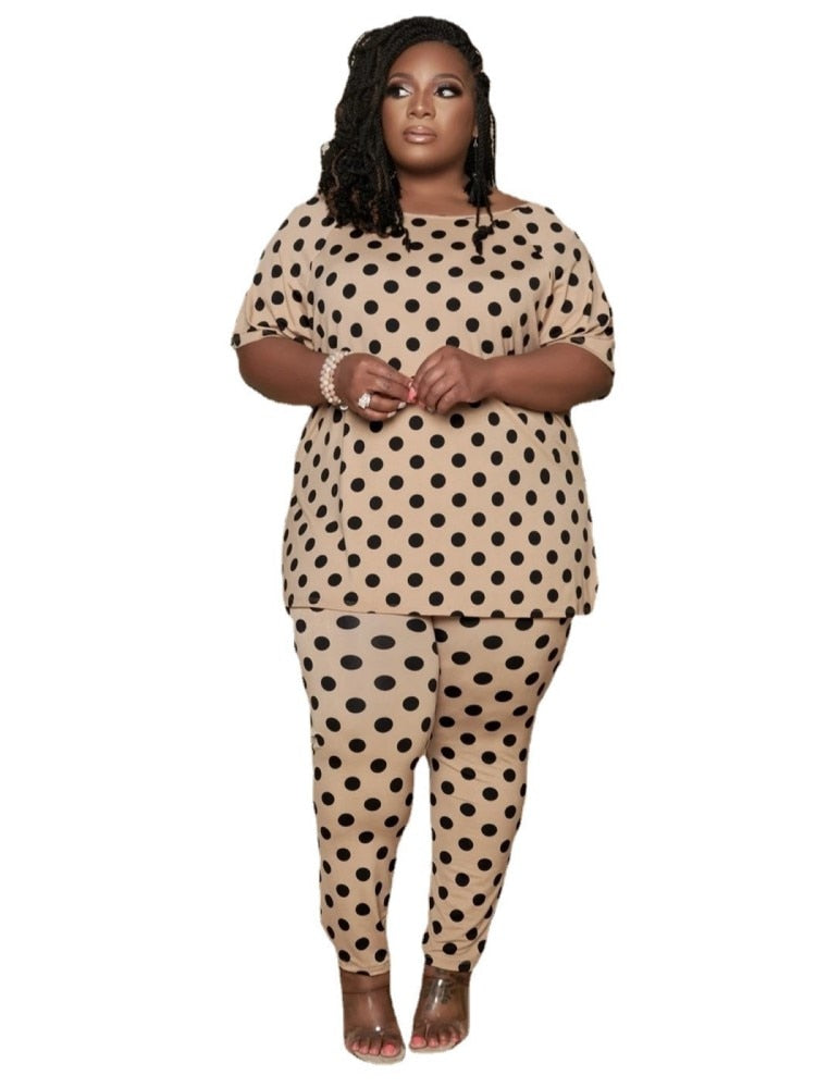 XL-5XL Plus Size Women Clothing Two Piece Set Casual Dot Pattern Printing Short Sleeve Top And Pant Summer Outfit  Wholesale