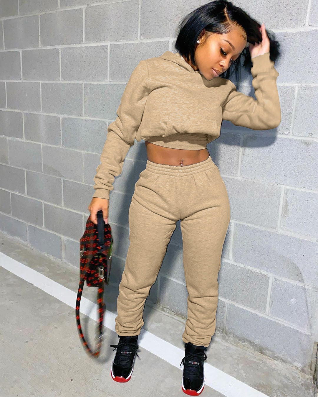 Ronikasha Women New Sweater Long Sleeve Cropped Hoodie Sweatpants 2 Piece Outfits Jogging Workout Sets