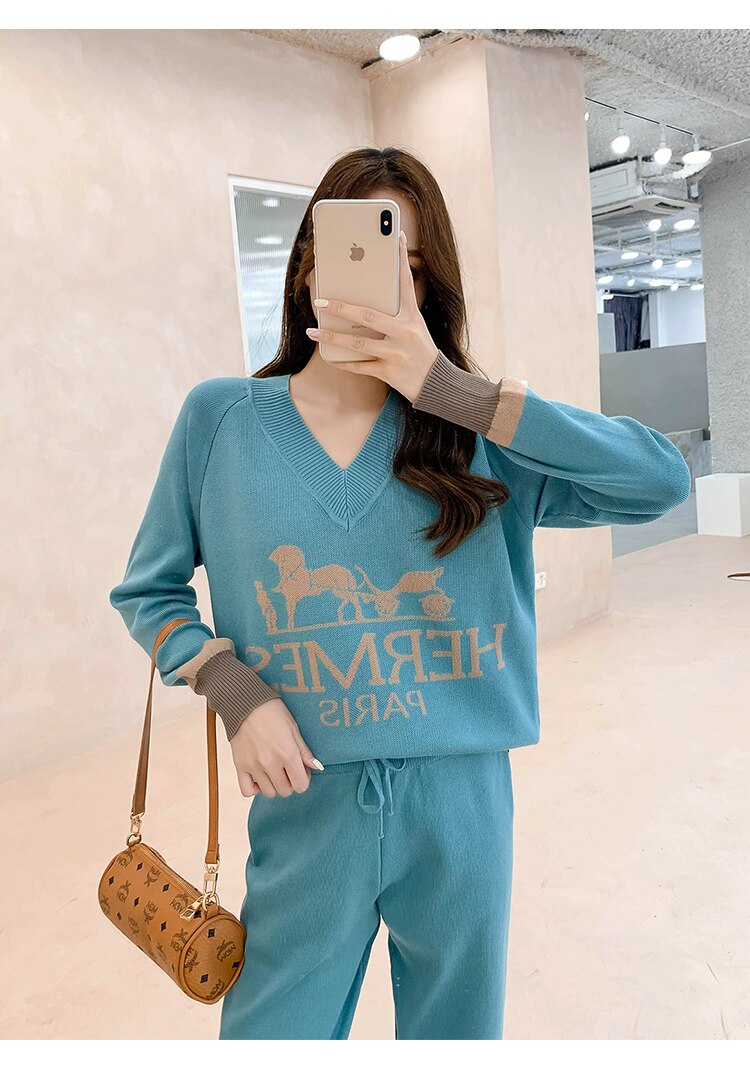 Design 2 Pieces Set Women Oversize Tracksuit V NECK Sweater Pullover Straight Pant Sweater Set CHIC Knitted Outwear Sweater Suit
