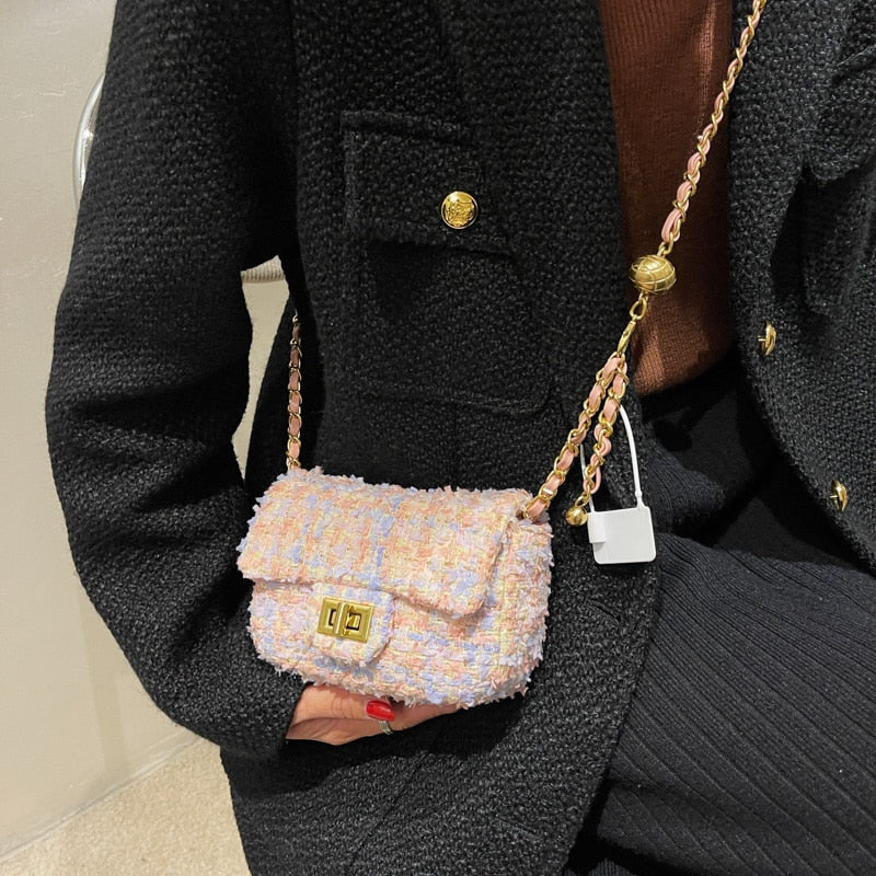 Cute Mini Woolen Shoulder Bag Design Branded Women Handbag Chain Fashion Crossbody Bag 2022 Hit Winter New Party Clutch
