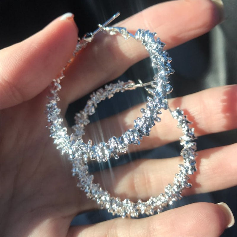 2021 Retro Alloy Metal Round Hoop Earrings for Women Fashion Gold Color Silver Color Bohemian Jewelry Earrings Party Gift