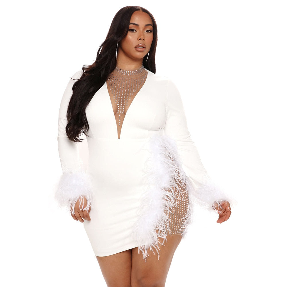 Elegant Trendy Plus Size Women Clothing Round Neck Long Sleeve Diamonds Mesh Patchwork Feather Sexy Evening Dresses Wholesale