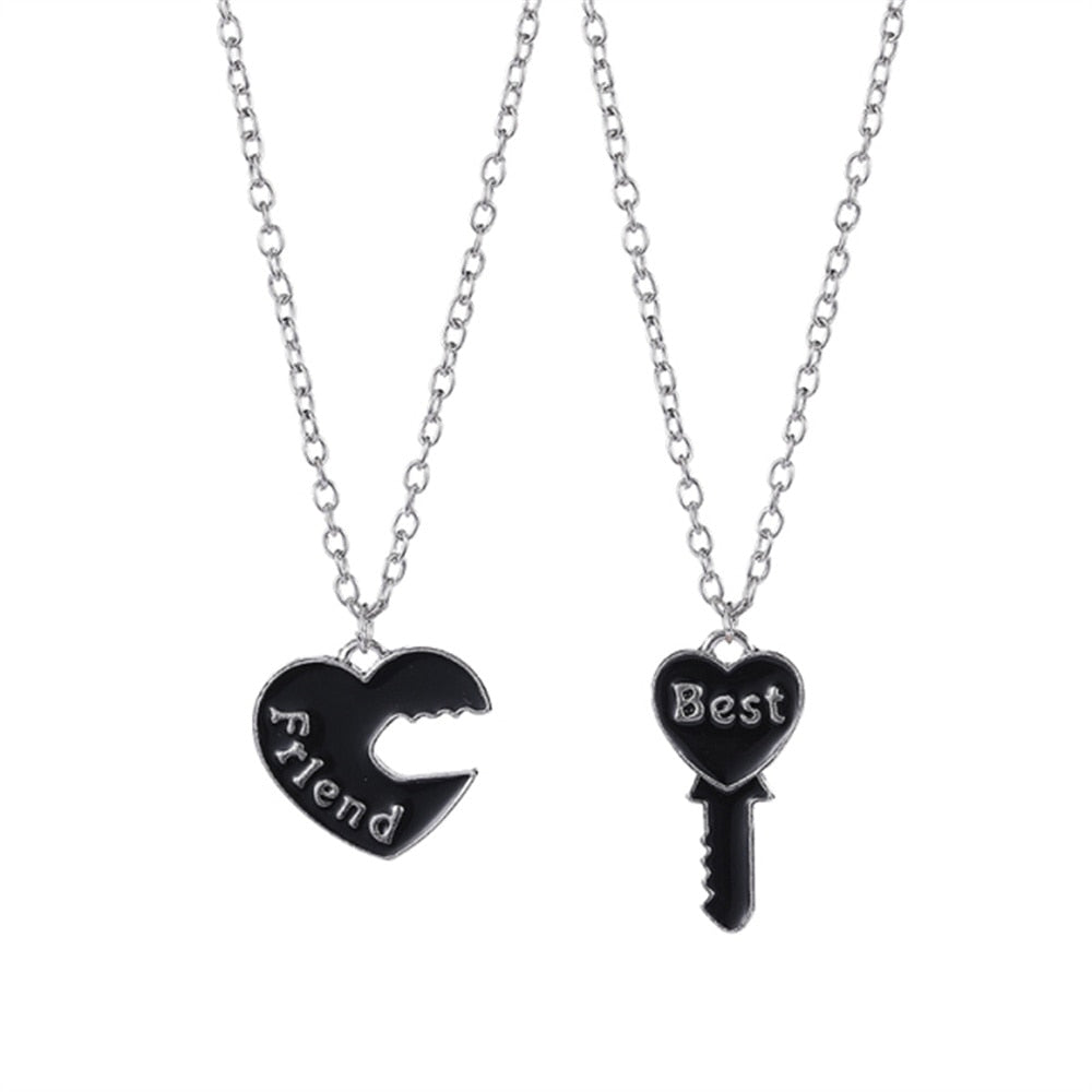 Best Friend 4 Piece Necklace Women Jewelry  BFF Friendship Pendant  Neck Chain Choker Jewelry For Women Gift 2021 Free Shipping