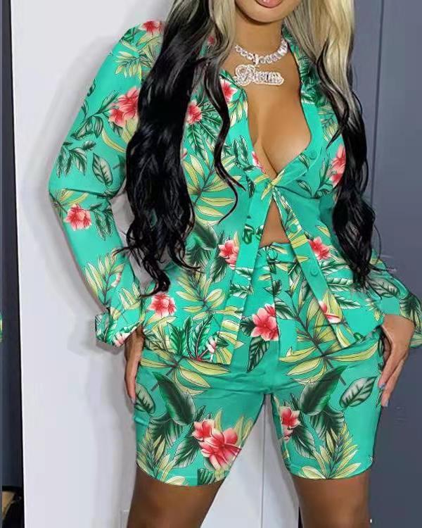 Women Chic Elegant All Over Print with Floral Turn Down Collar Button Straight Blazer Short Sets Summer Two Piece Set