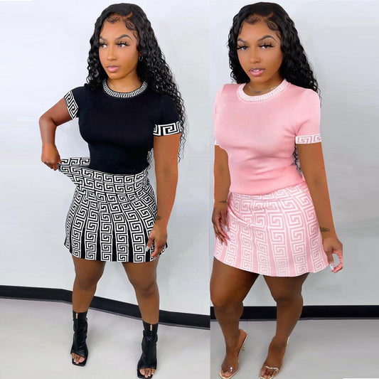 H.Y 2022 New Summer and Autumn Women's Fashion Sexy Striped Print Round Neck Skirt Short Sleeve T-shirt two-Piece Nightclub