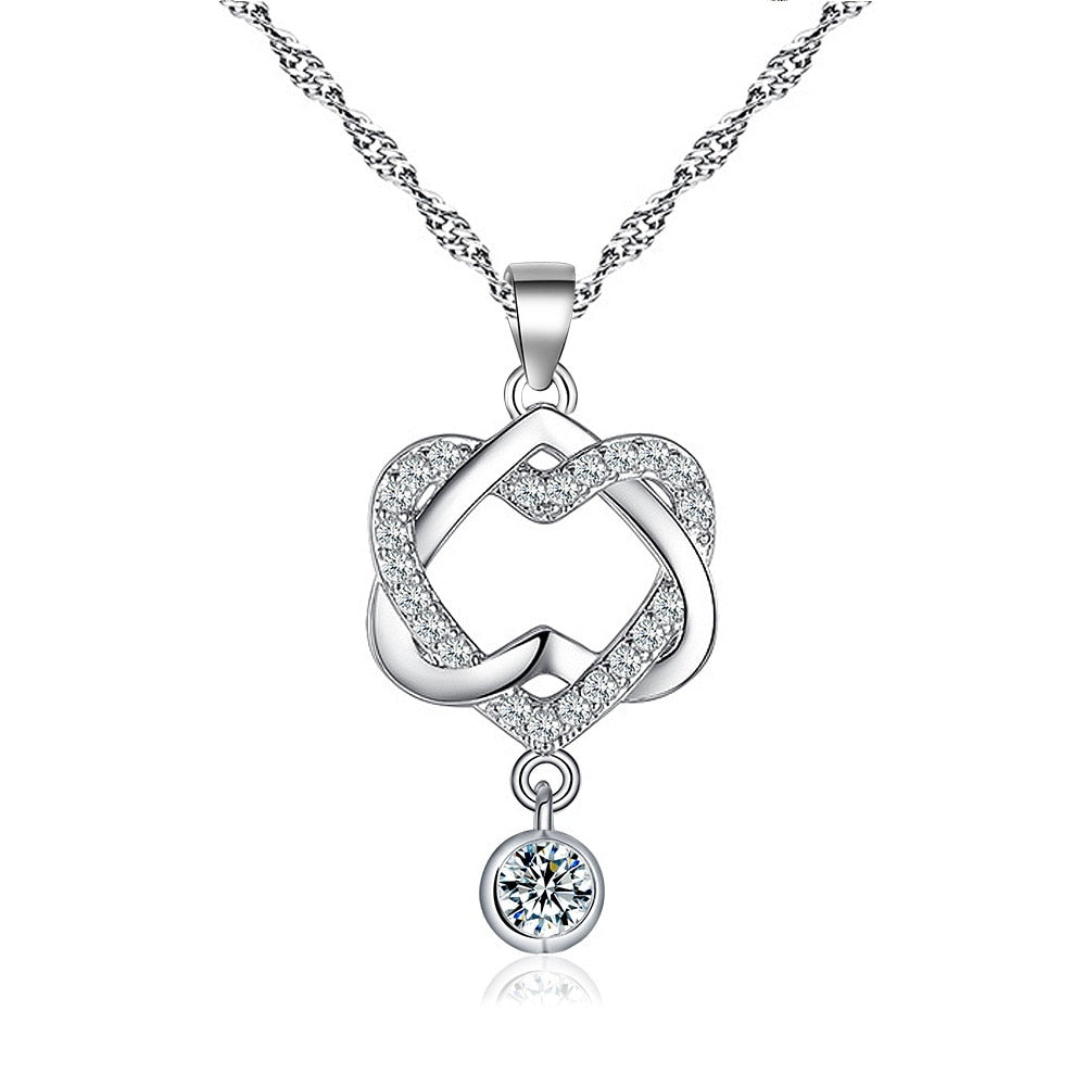Exquisite Zircon Heart Women's Necklace Simple Romantic Crystal Pendant Gold Silver Color Clavicle Chain Wedding Jewelry 2021