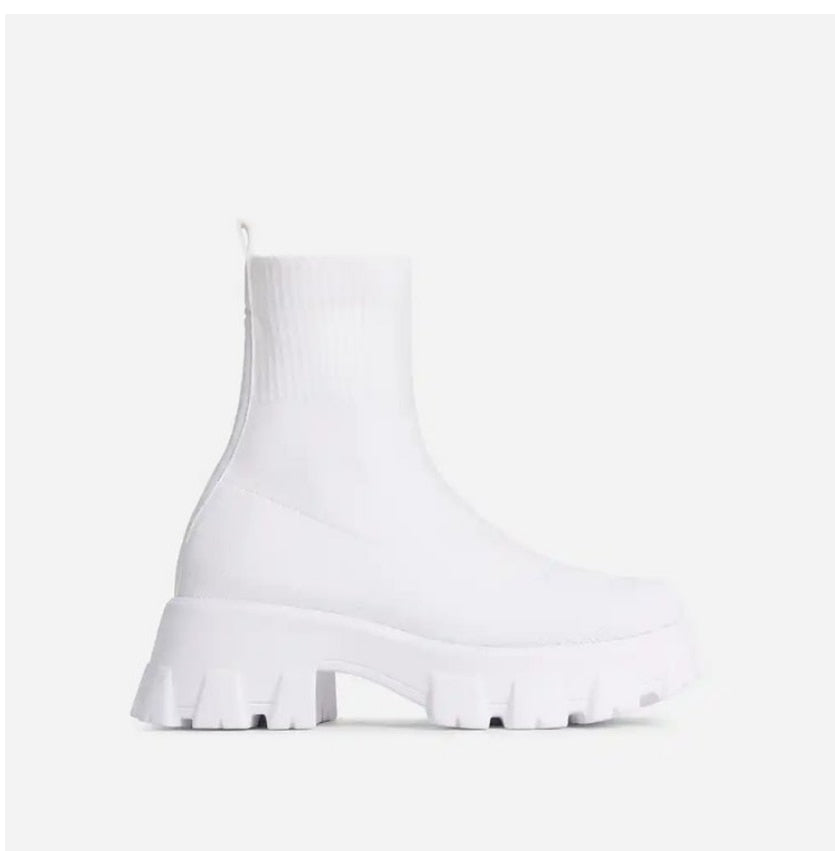 2022 Autumn Winter New Couple Socks Shoes Women Thick-soled Casual Large Size Net Red Knitted Short Boots Women Botas De Mujer