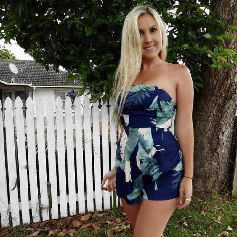 2022 new Spring summer Women's Jumpsuit Ruffles Off-the-Shoulder Rompers Fashion Ladies Tube top V-neck Short Pants Jumpsuits