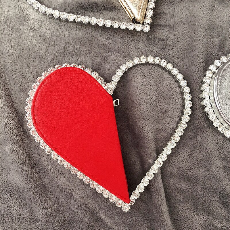 Handbags For Women 2022 Designer Luxury Heart Shaped Evening Diamond Clutch Bags for Women Metal Handle Banquet Hand Bag