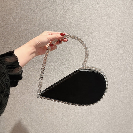 Handbags For Women 2022 Designer Luxury Heart Shaped Evening Diamond Clutch Bags for Women Metal Handle Banquet Hand Bag