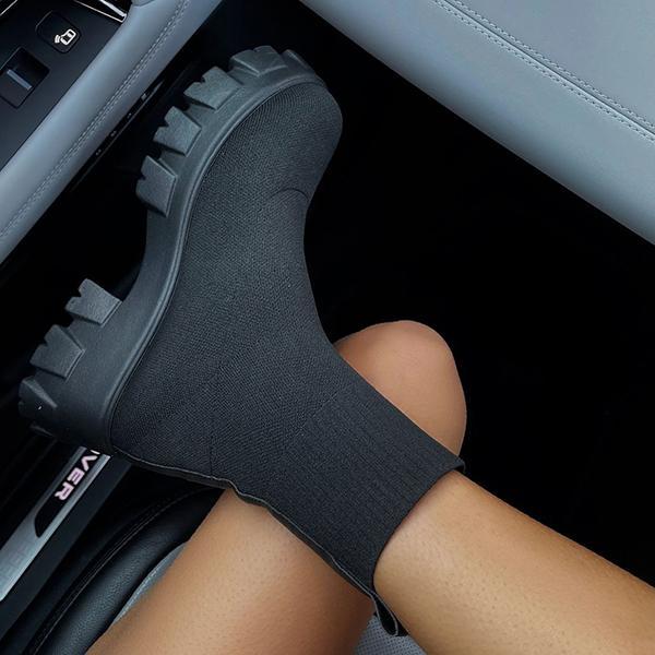 2022 Autumn Winter New Couple Socks Shoes Women Thick-soled Casual Large Size Net Red Knitted Short Boots Women Botas De Mujer